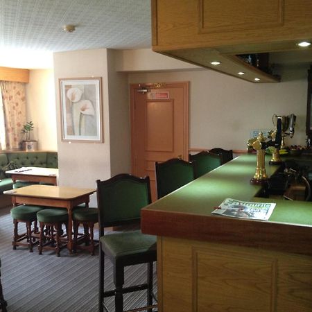 Hall Park Hotel Self Check In Workington Buitenkant foto